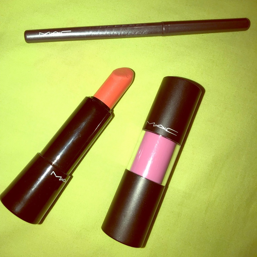 MAC COSMETICS trio